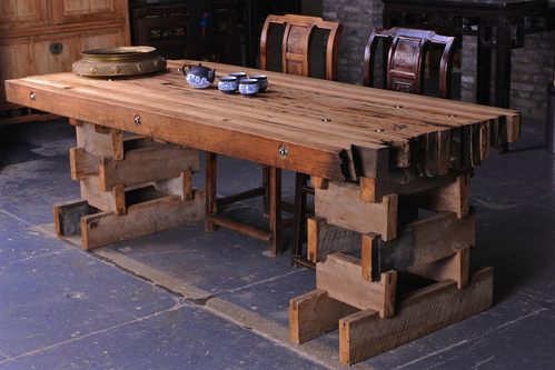 Фото для Старинный подвальный стол